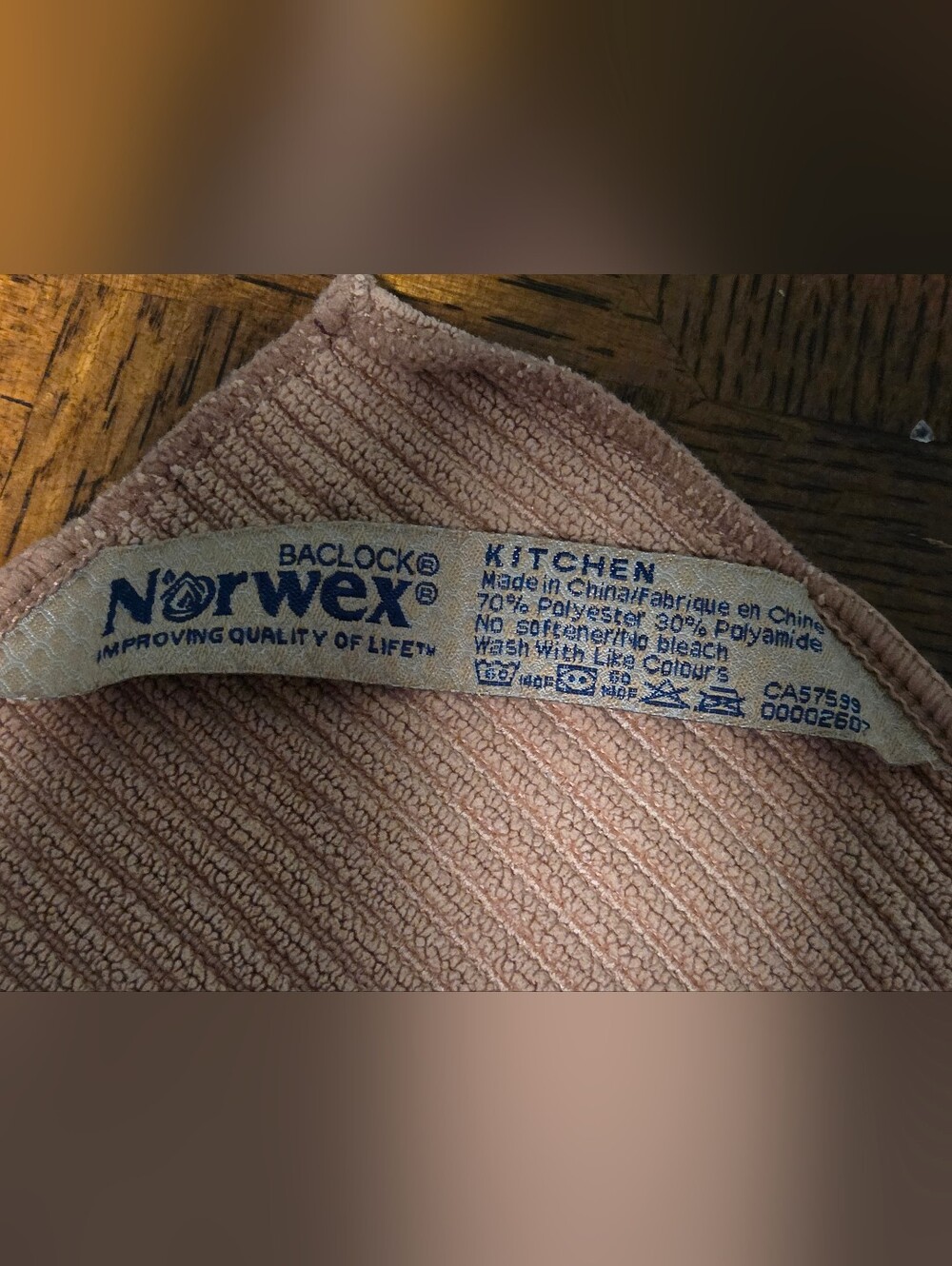 Norwex BacLock Kitchen Cloth Towel Set Microfiber Coral Pink Taupe Brown 2pc - Picture 2 of 8